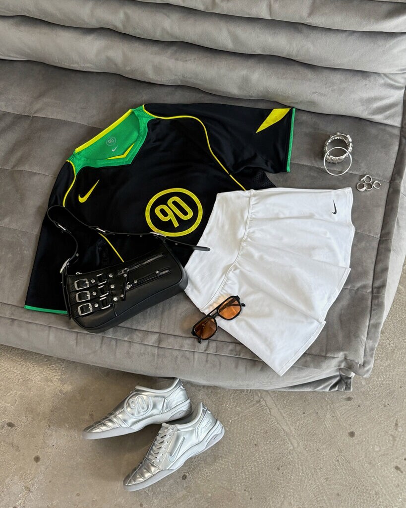 Game on. Jak wybrać piłkarską koszulkę?